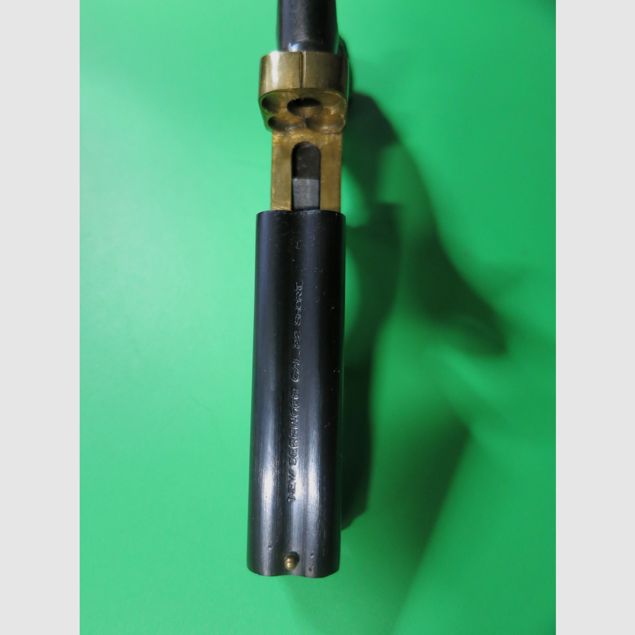 Uberti New Derringer Pepperbox pistola a 4 colpi nel calibro .22 short, copia della Sharps Pepperbox     #54