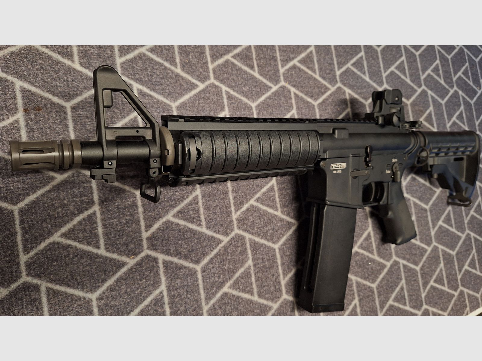 TM4 RIS T4E Umarex Sturmgewehr NEU!