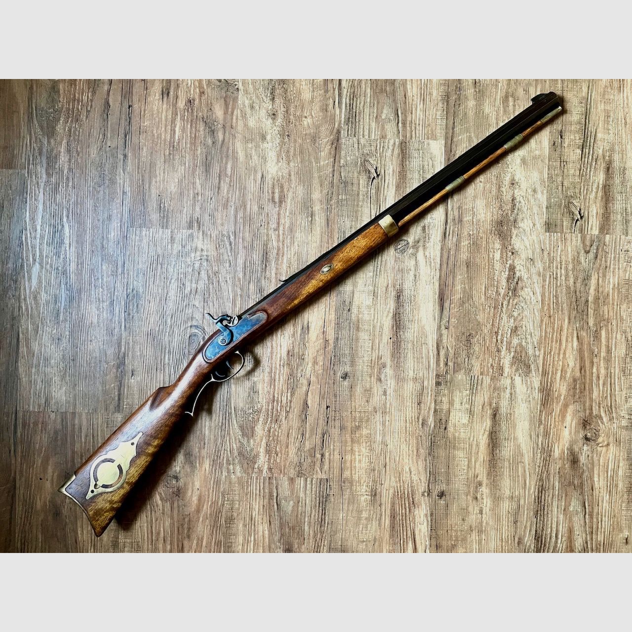 Hawken Rifle Invest Arms Italien cal. 45 Vorderlader Perkussionsgewehr