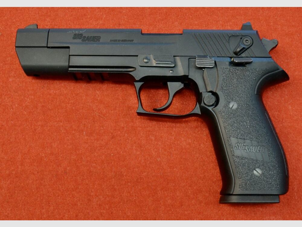 SIG Sauer Mosquito Sport, zdjęcie 2 z 2