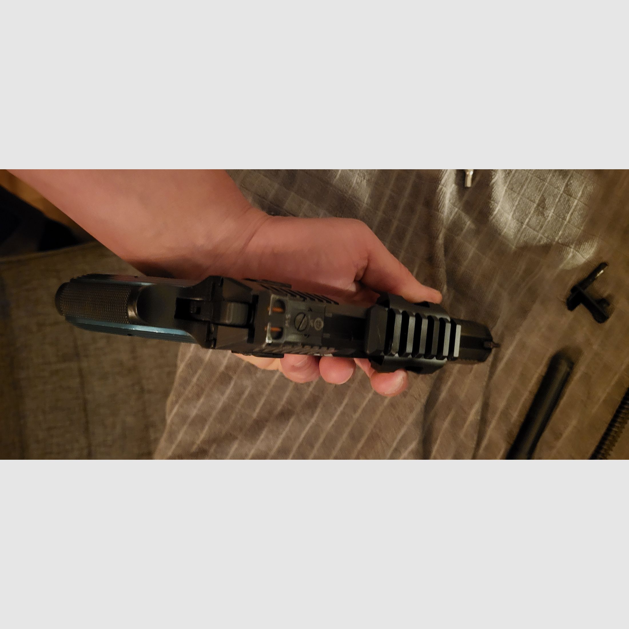 FAB Defense Universal Handgun Scope Mount - USM für CZ Shadow 2