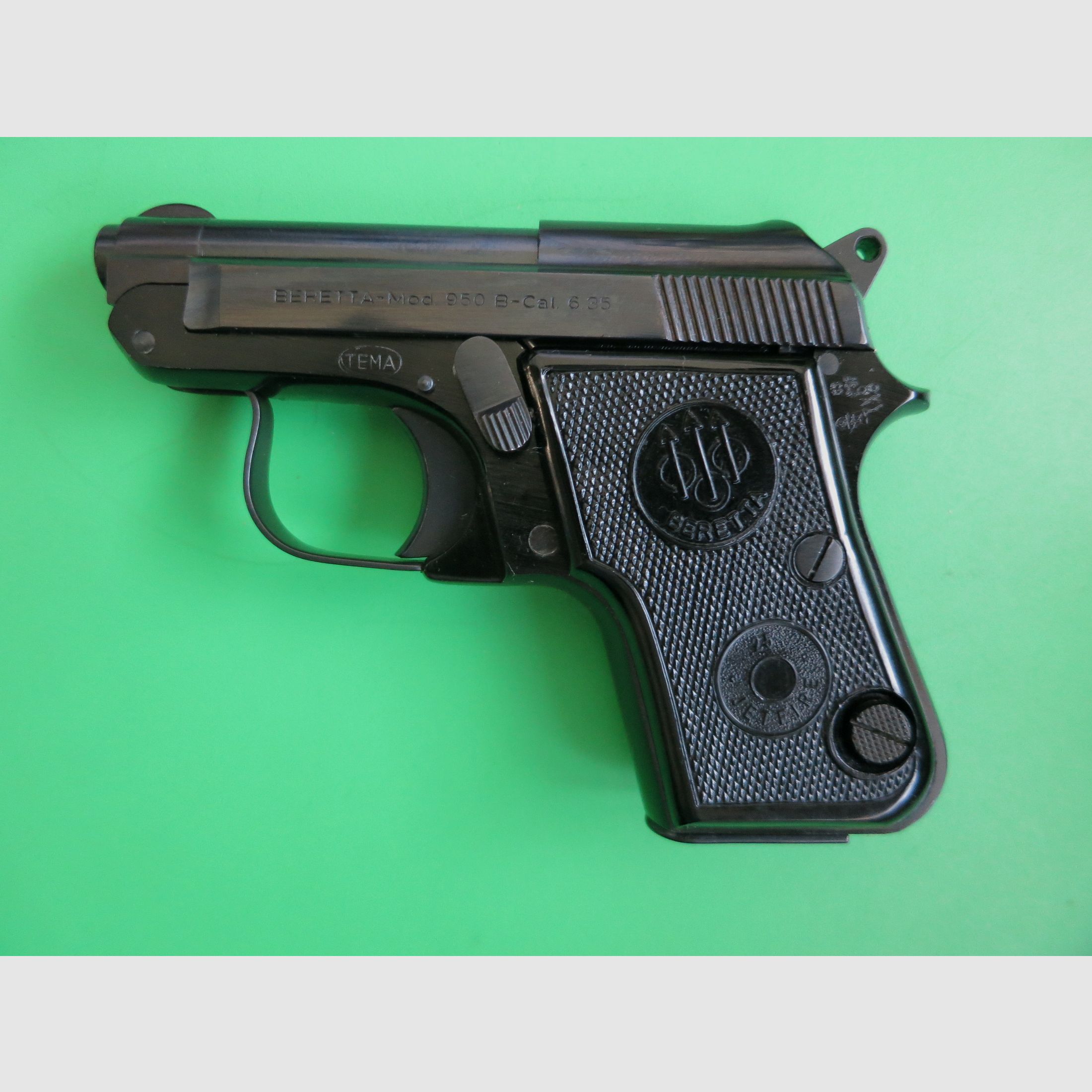Pietro Beretta 950B pistolet à percussion semi-automatique à bascule 6,35 Browning « MADE IN BRAZIL », comme neuf       #55