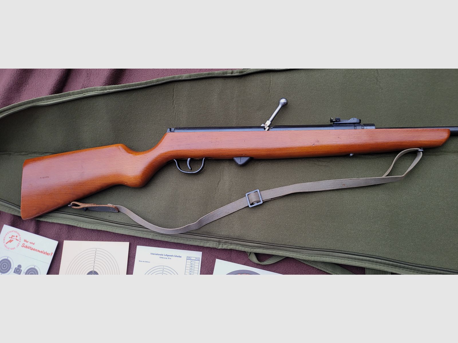 Fusil à air DDR avec chargeur Haenel 310