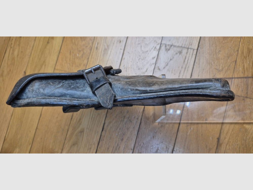 Rzadkie etui na pistolet Luger P08 – Wykonane przez J.WOLTER & Co 1916 – Rzadki egzemplarz z brązowej skóry – Szwy i skóra w doskonałym stanie – Klucz jest nadal w środku (DWM) – Przedmiot do wyczyszczenia i wypolerowania, który nigdy nie był na rynku – Bardzo ładne etui w doskonałym stanie / doskonałym stanie+!, zdjęcie 5 z 14