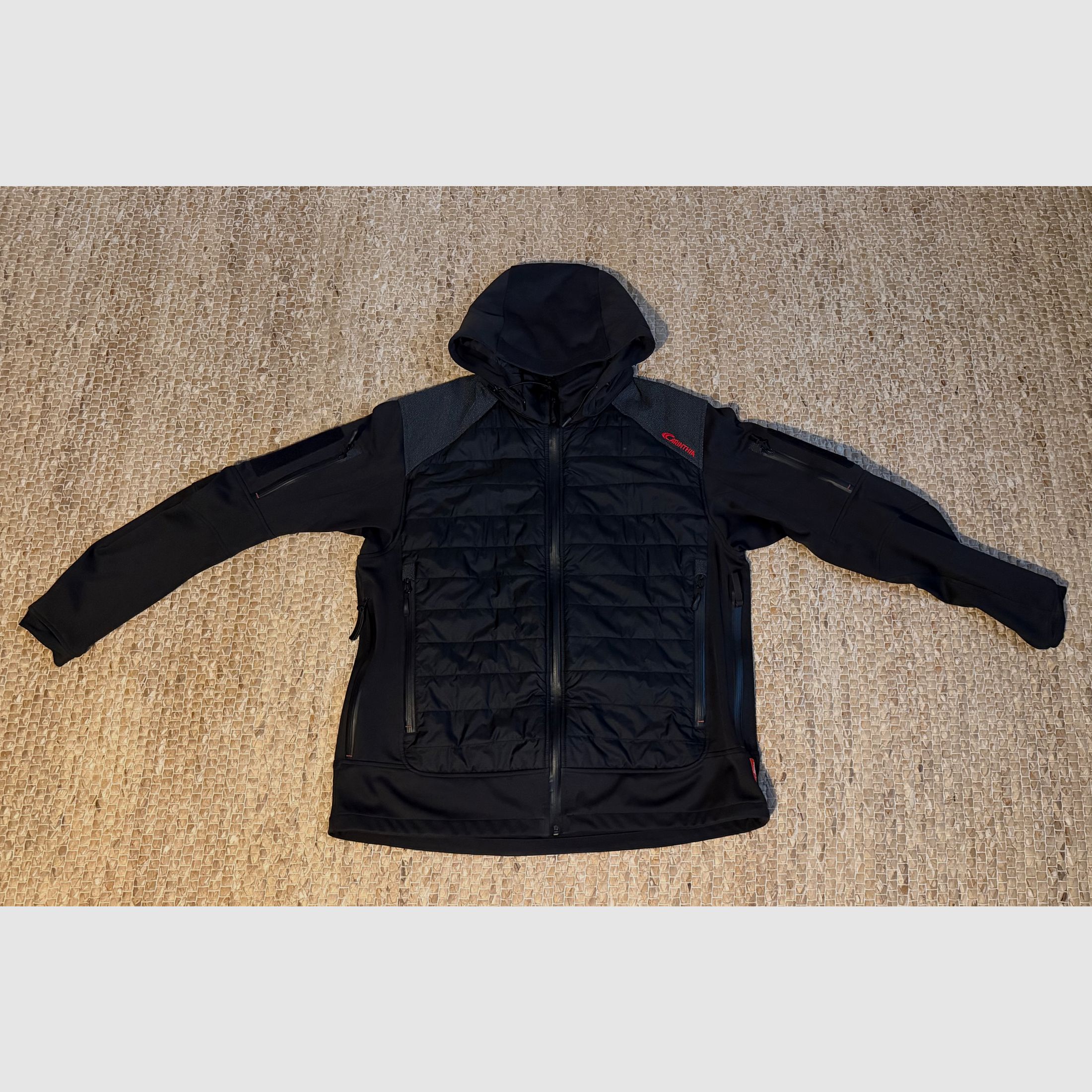 Carinthia G-LOFT ISG 2.0 Jacket Black, image 1 of 3