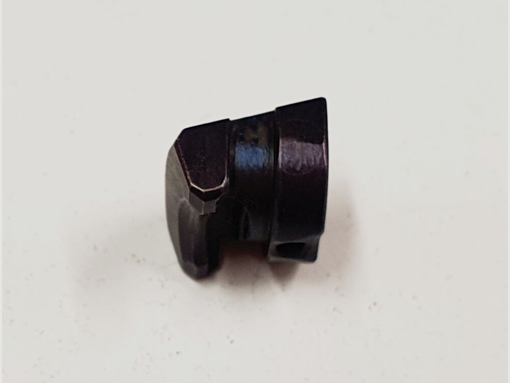 Karabin 43 / Karabiner 43 ( G43 / K43 ) [8] Zaczep do wyciągania dla karabinu 43 / Karabiner 43 ( G43 / K43 ) oryginalna część zamienna