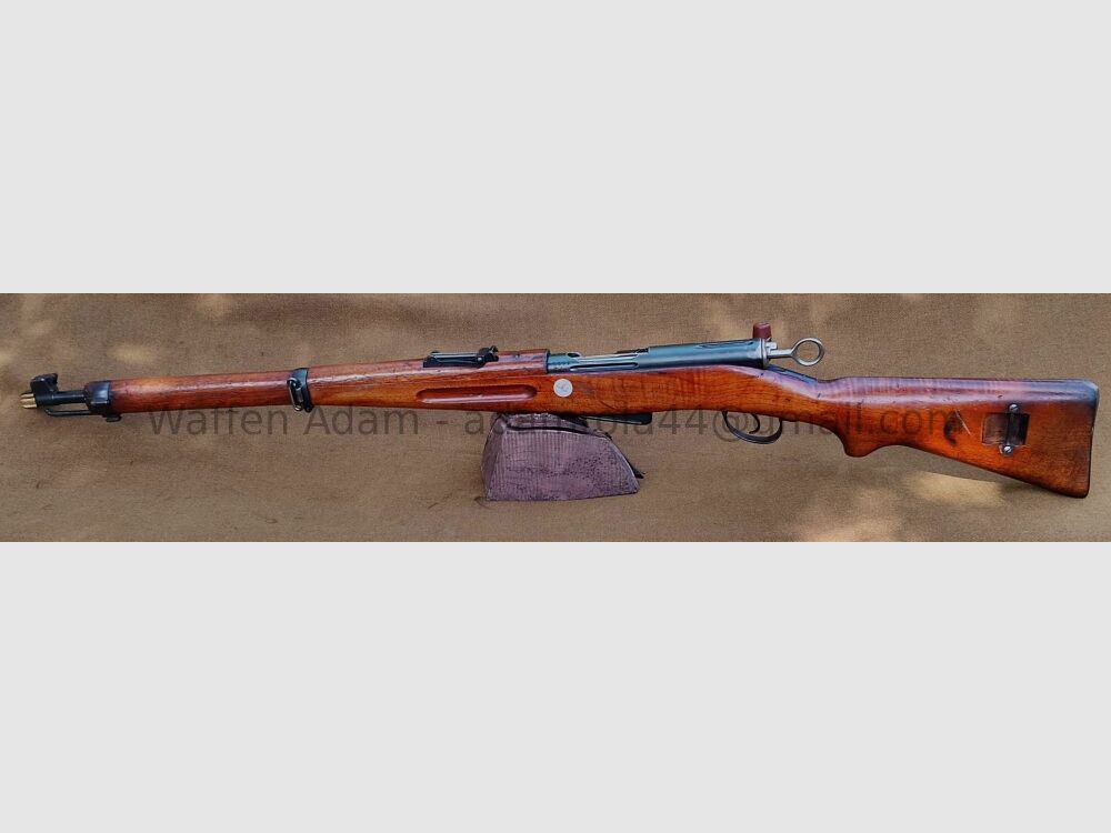 W+F, Eidgenössische Waffenfabrik Bern Karabiner K11, Bild 2 von 9