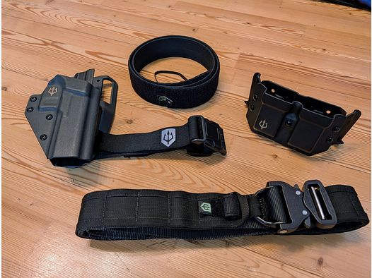 Black Trident Holster Mag Carrier Belt