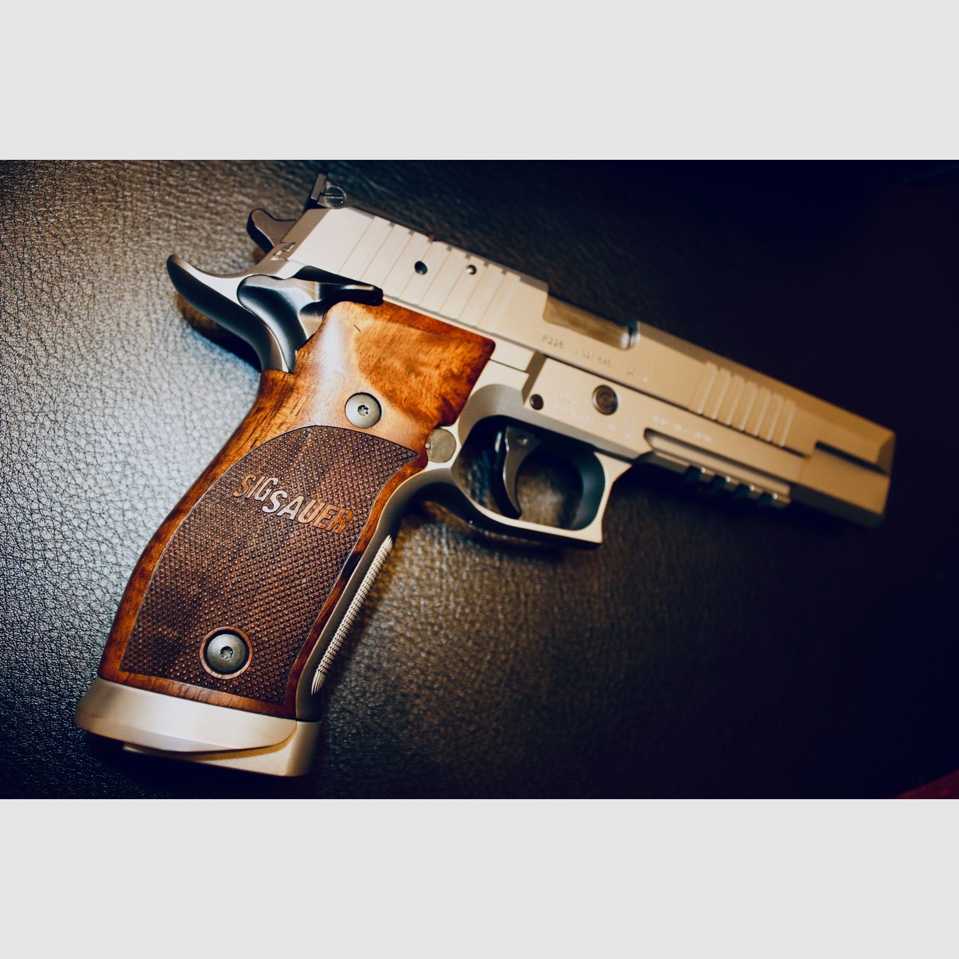 SIG Sauer P226 X-Six Classic