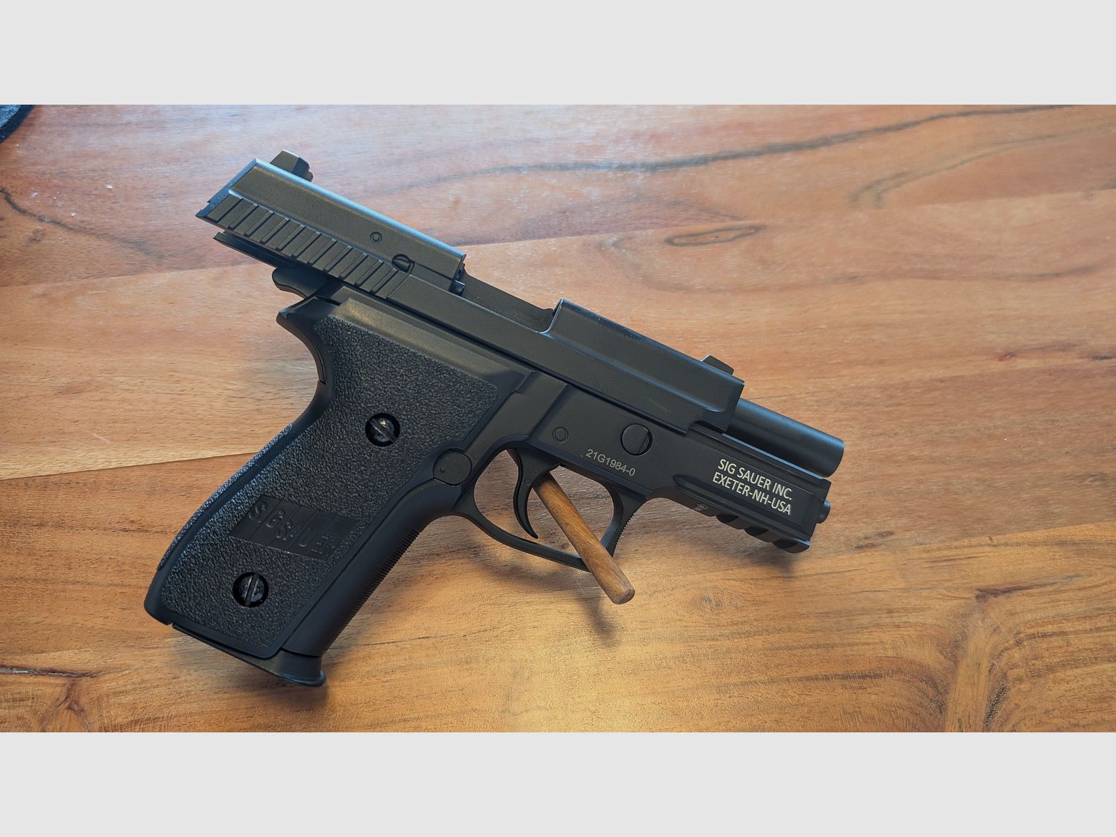 Airsoft Softair VFC Sig Sauer ProForce P229 Vollmetall Gas-Blow-Back