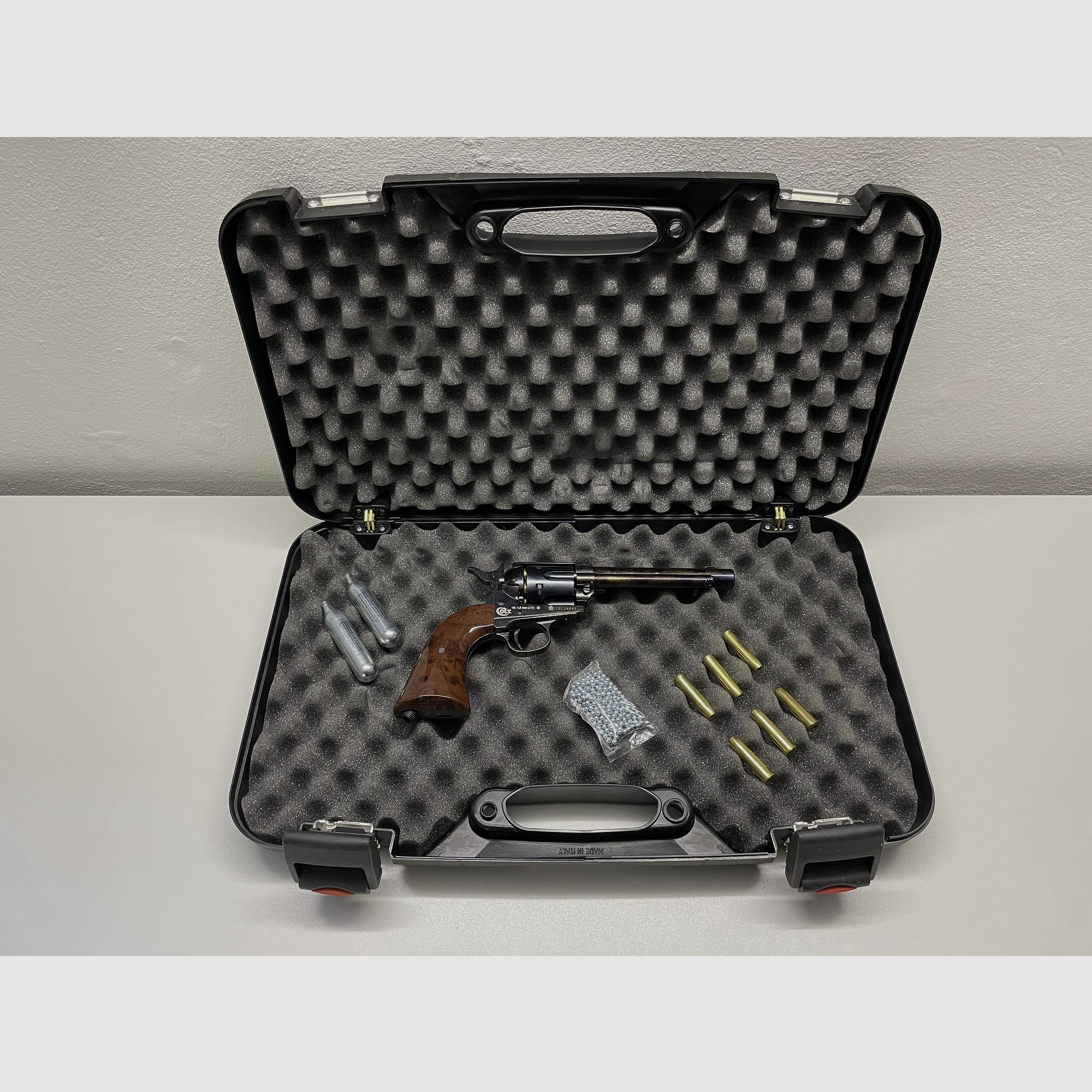 Colt Single Action Army® 45 Co2-Revolver Kaliber 4,5 mm BB (P18) brüniert
