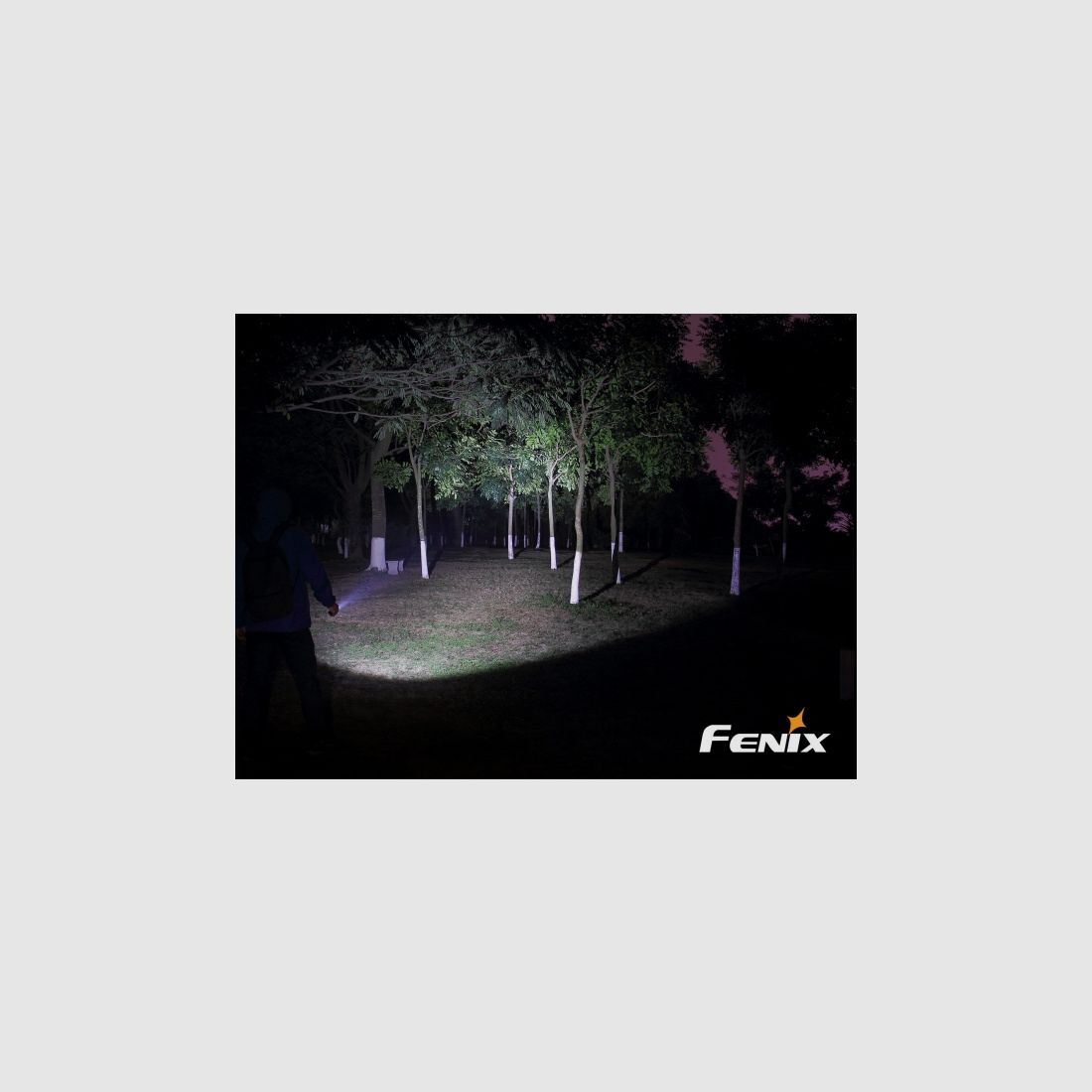 Fenix PD32 LED flashlight, image 5 of 8