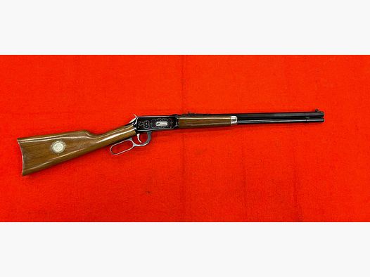 WINCHESTER MODELL 94 BUFFALO BILL GEDENKWAFFE KALIBER 30-30 WINCHESTER