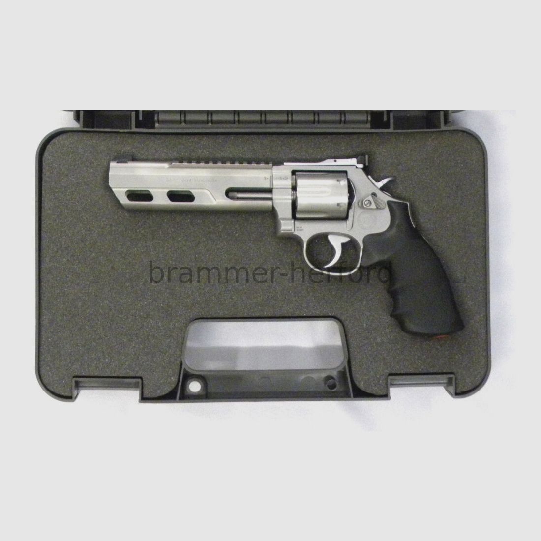 Smith & Wesson 686-6 Competitor