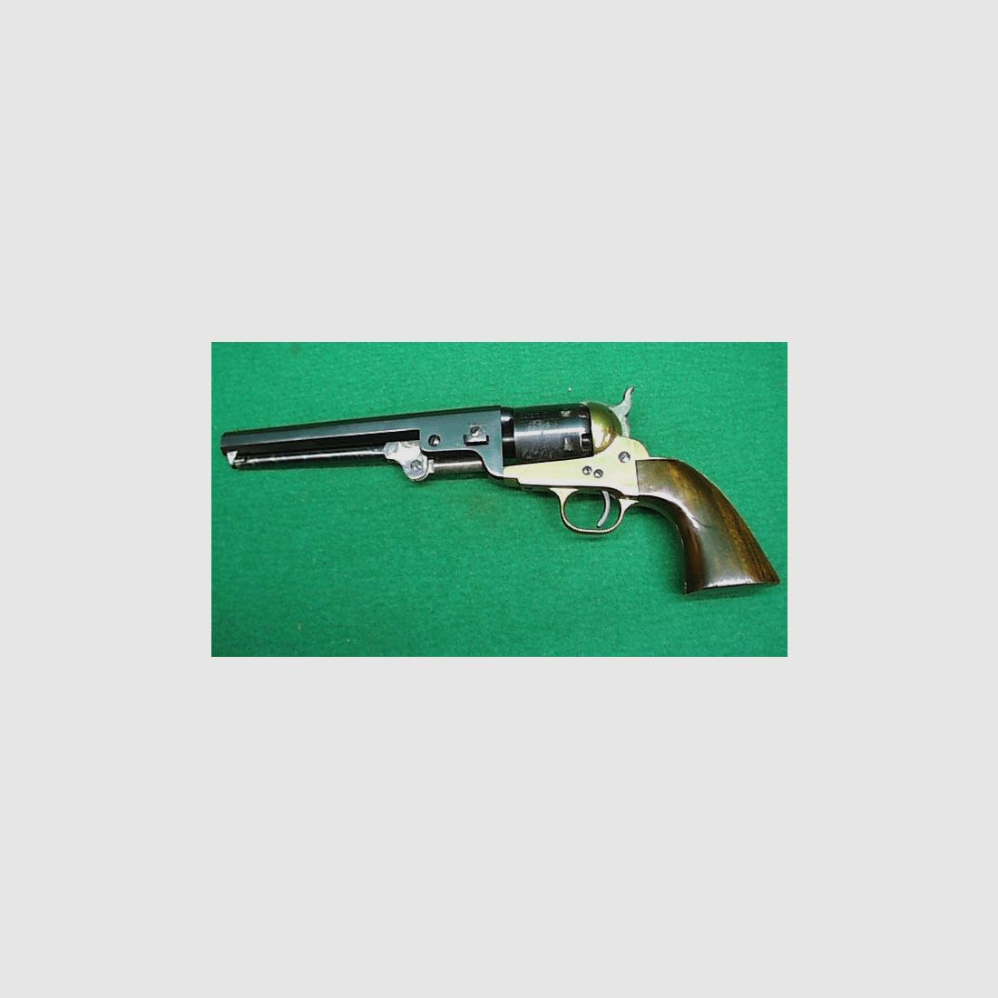 Uberti Revolver Colt 1851 Navy Kal.36 Perk