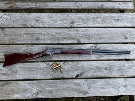 Winchester 1892 replica in calibro .45 Colt