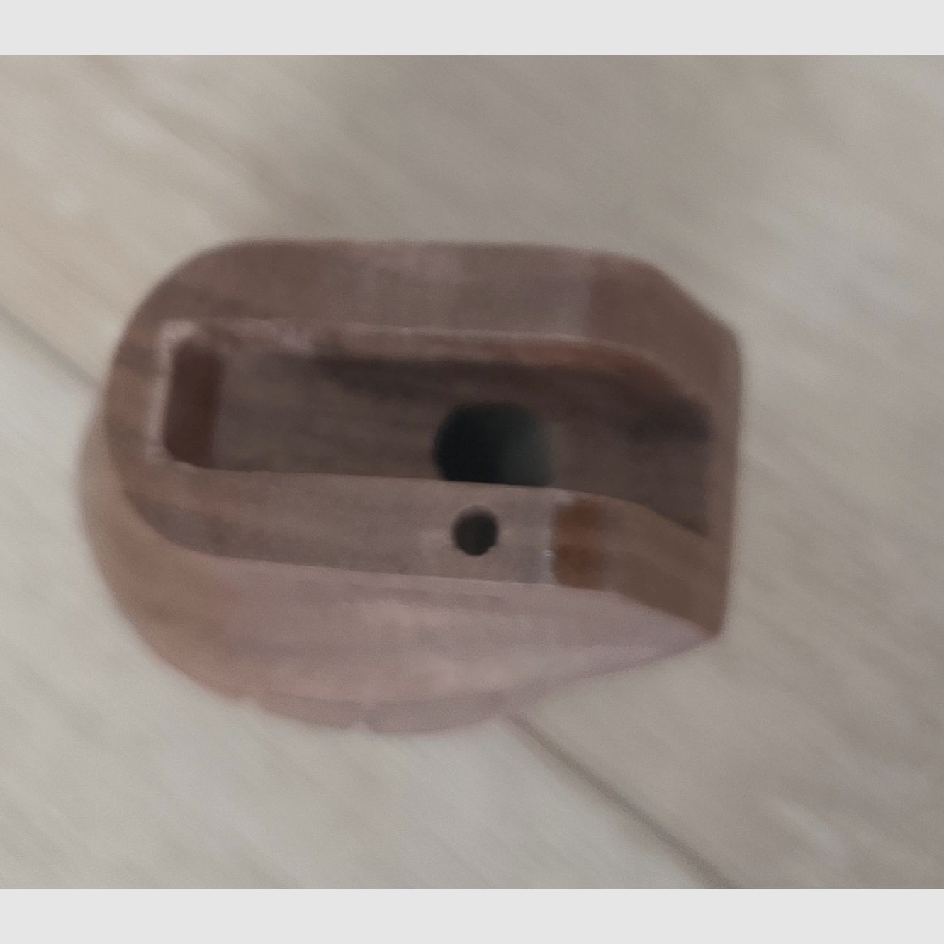 MDT Pistol Grip Wood / Walnut Wood Pistol Grip (AR15 Interface) – like new
