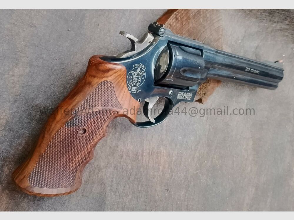 Smith & Wesson Model: 29 Classic M 29 Classic