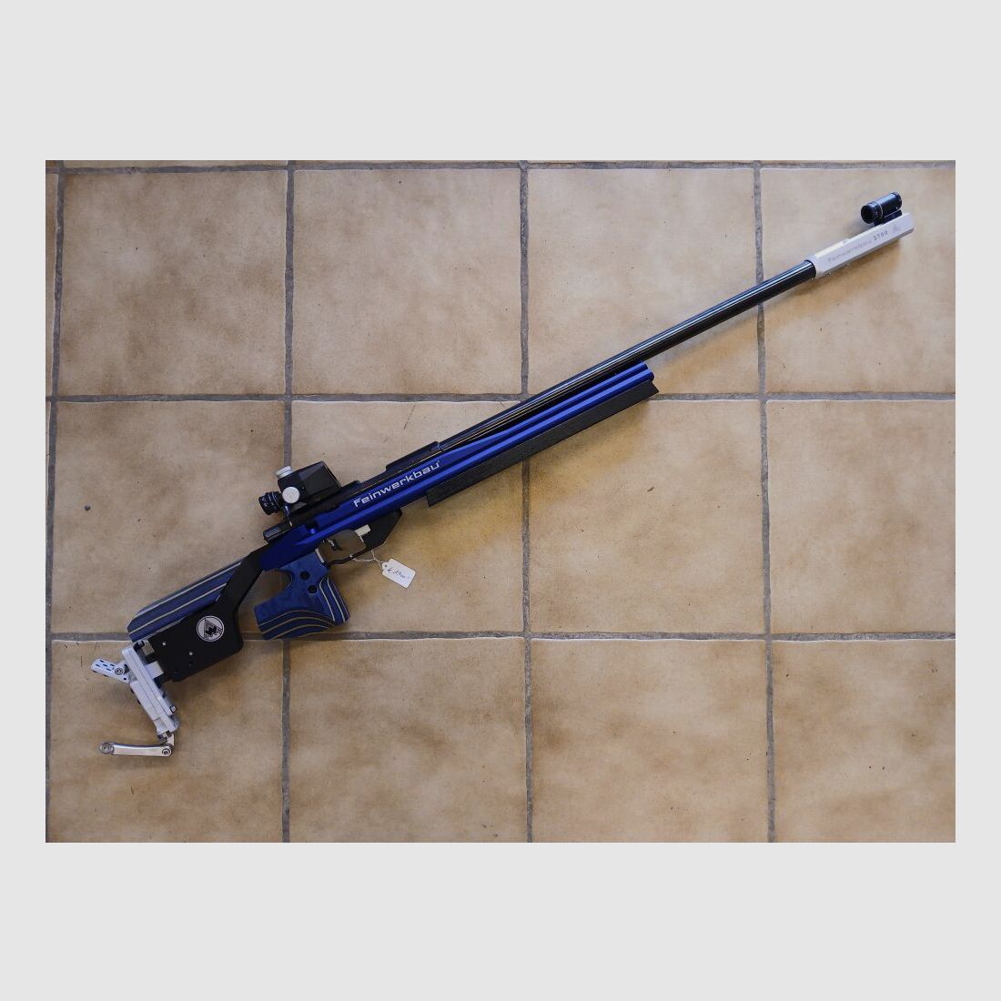 Feinwerkbau 2700 - Linkswaffe -