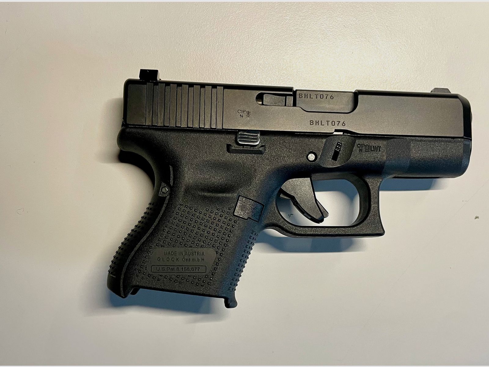 Glock 26 Gen.5 caliber 9mm Luger with box & 2 magazines