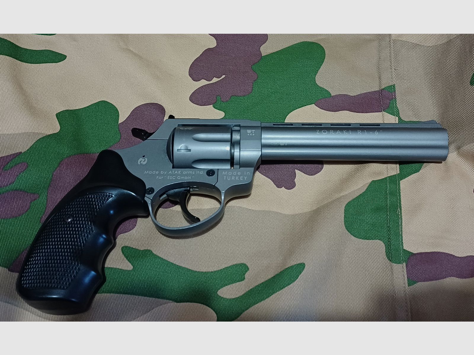 Schreckschusspistole Zoraki R1 6 Zoll PTB 1009 STAHLTROMMEL!