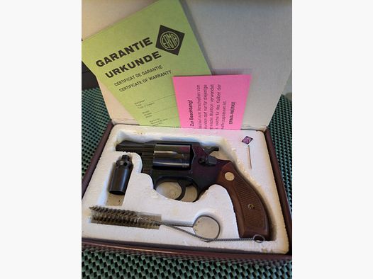 ERMA EGR 66 revolver 9mm gas and blank cartridges with original packaging
