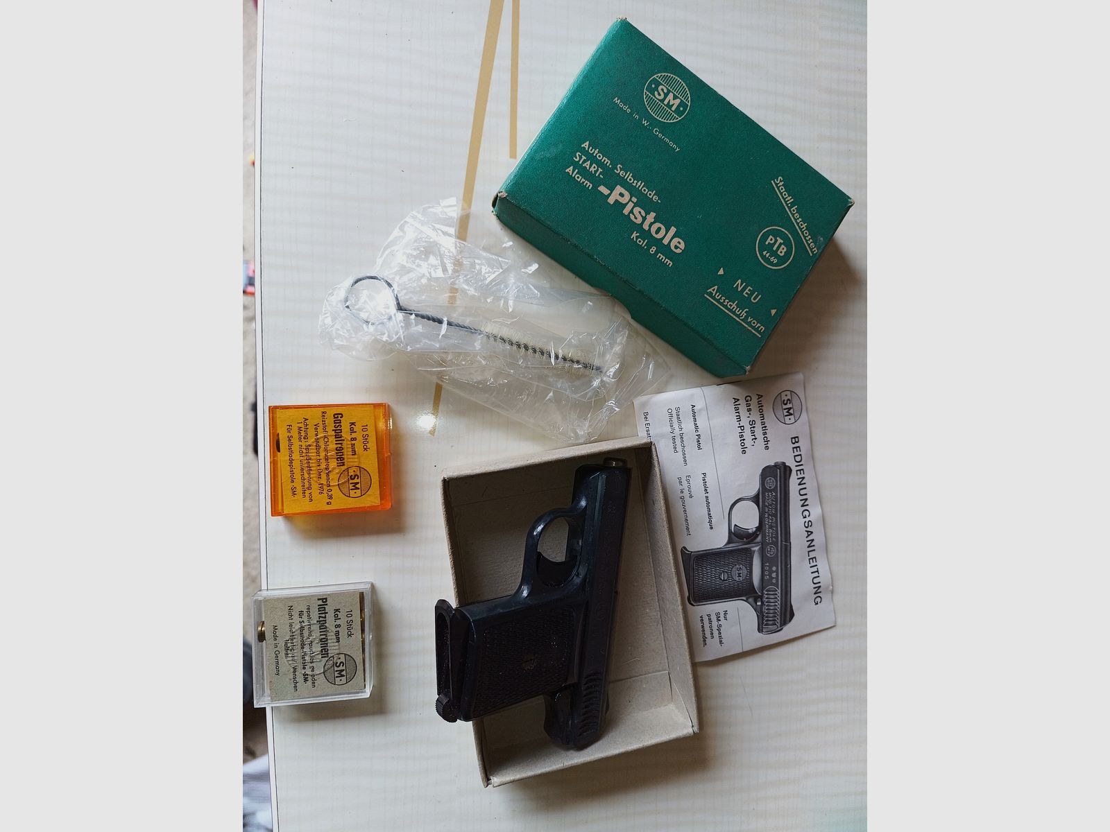 Rhöner SM Mod. 110 (including original packaging, instructions, cleaning brush, and ammunition)