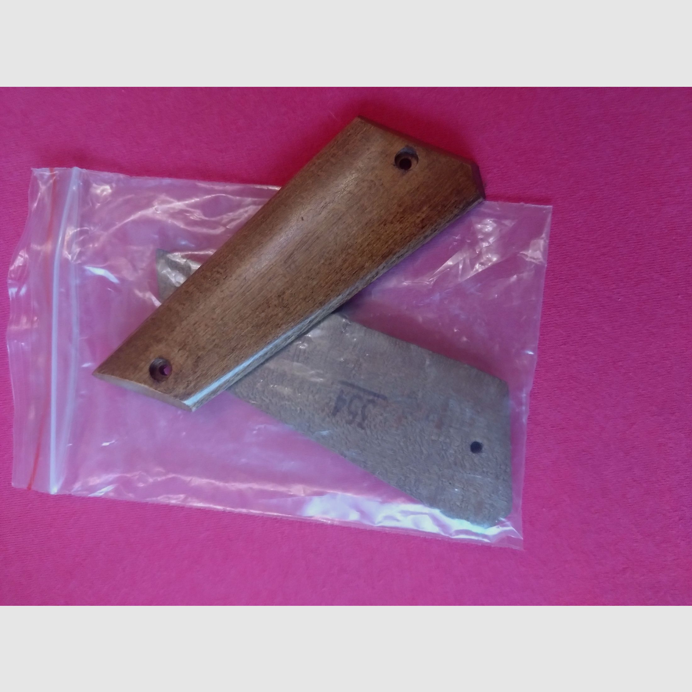 Original wooden grips for Snowpeak -Artemis etc. .PP 750 - NEW -