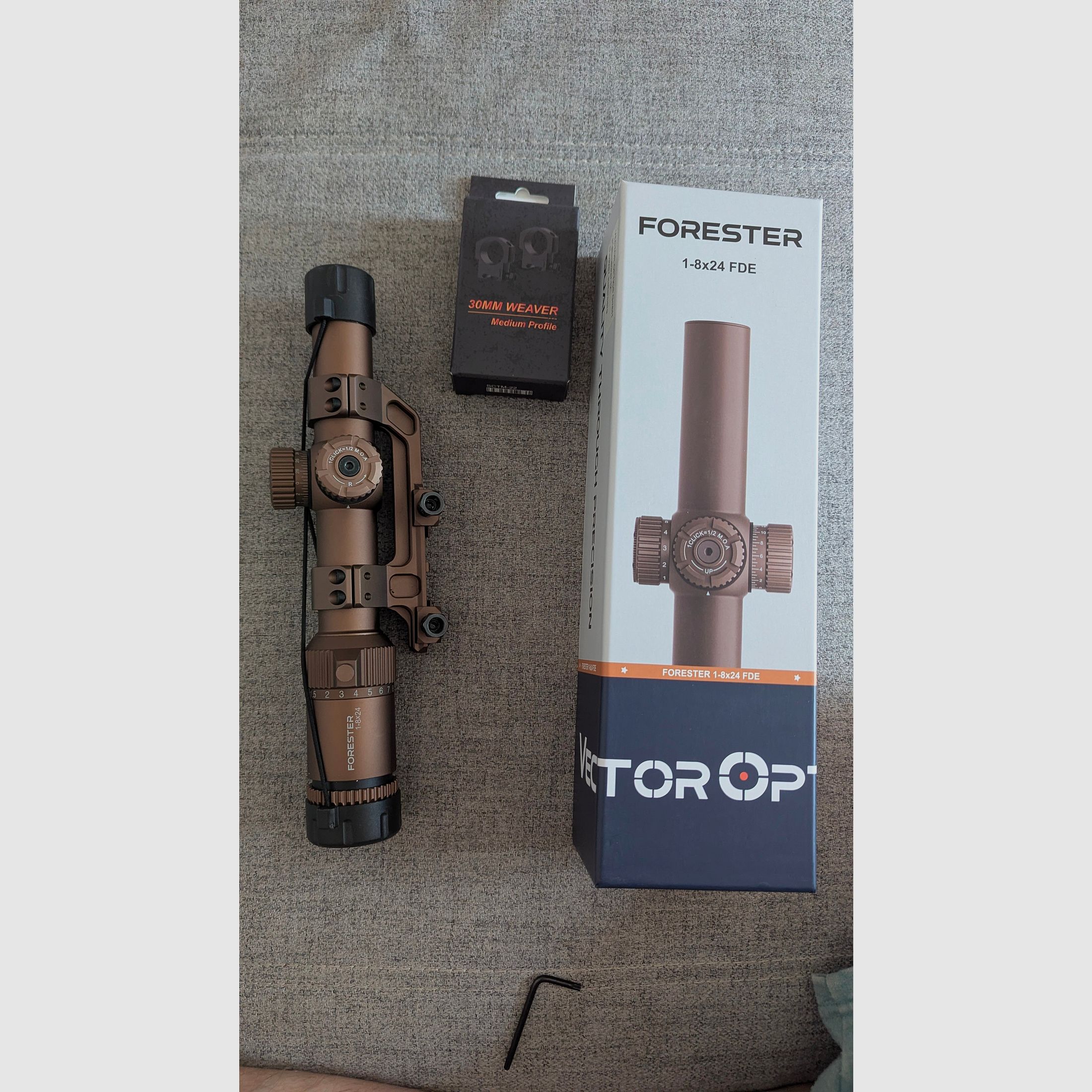 Vector Optics Forester 1-8x24 FDE incl. blokmontage