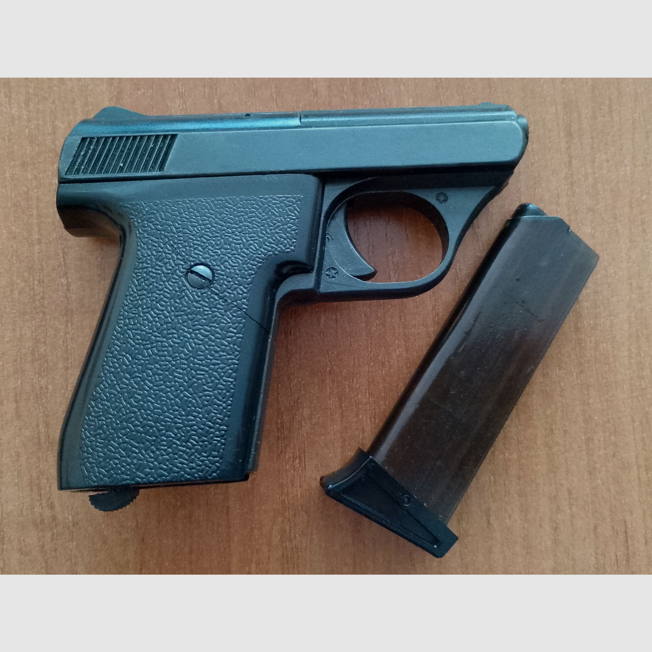 Seltene ME 8 Combat in 8 mm Knall im PTB 176/2 mit Verpackung!