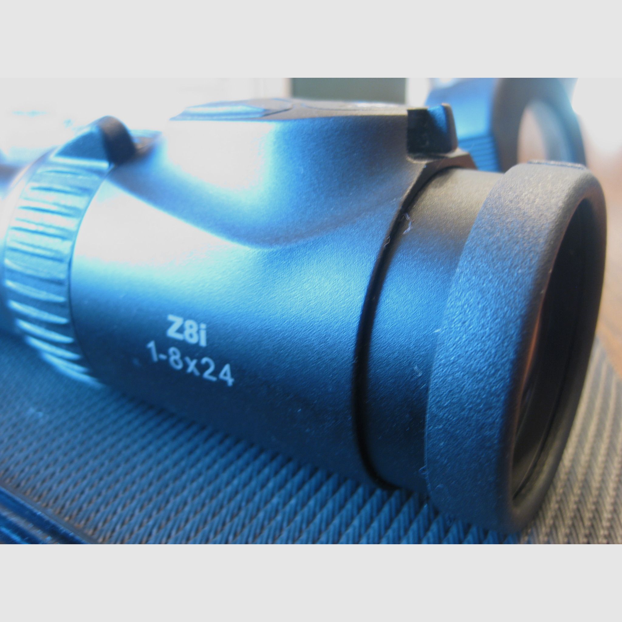 LIKE NEW TOP Swarovski Z8i as 1 - 8 x 24 SR Abs. 4A-i, for an additional charge including original Blaser saddle mount (high)! No ZEISS-LEICA-SAUER-MAUSER-GPO