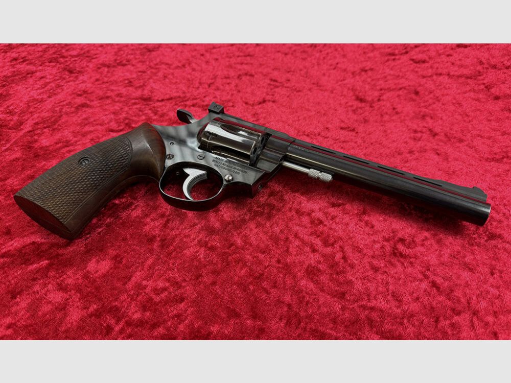 Korth KK revolver