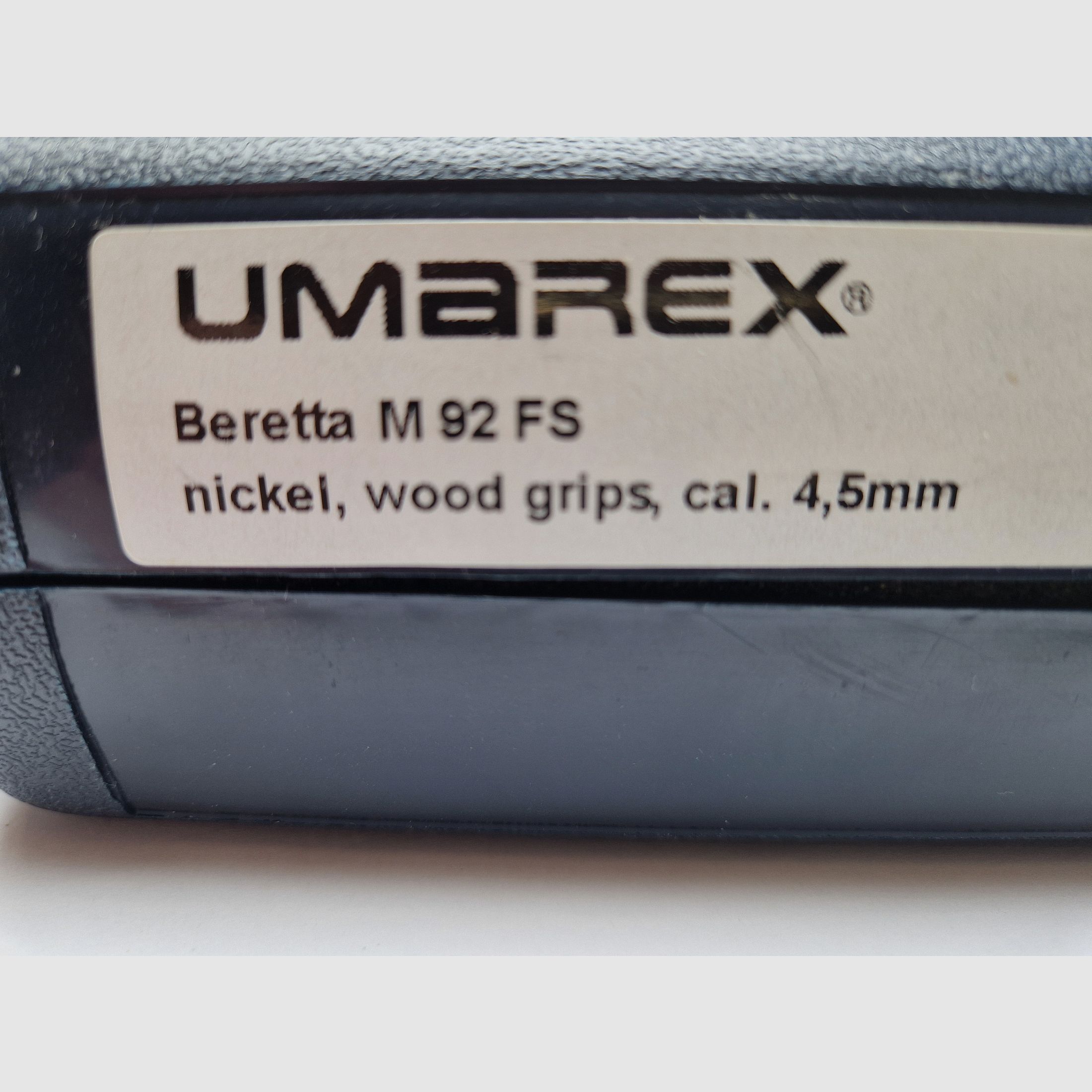 Beretta M 92 FS Diabolo, metallo pieno, nichelato con impugnature in legno massello