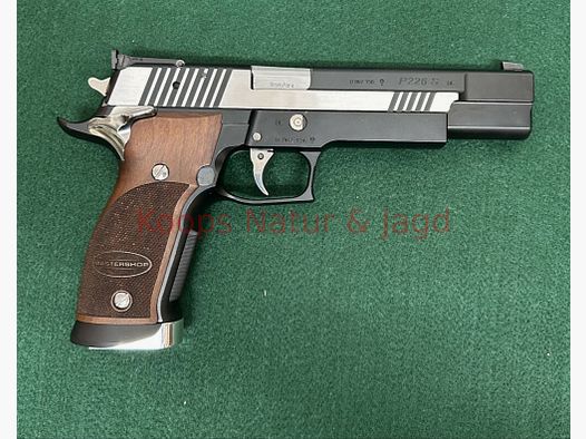 Sig Sauer P 226 X-Six Nero Nero e Bianco