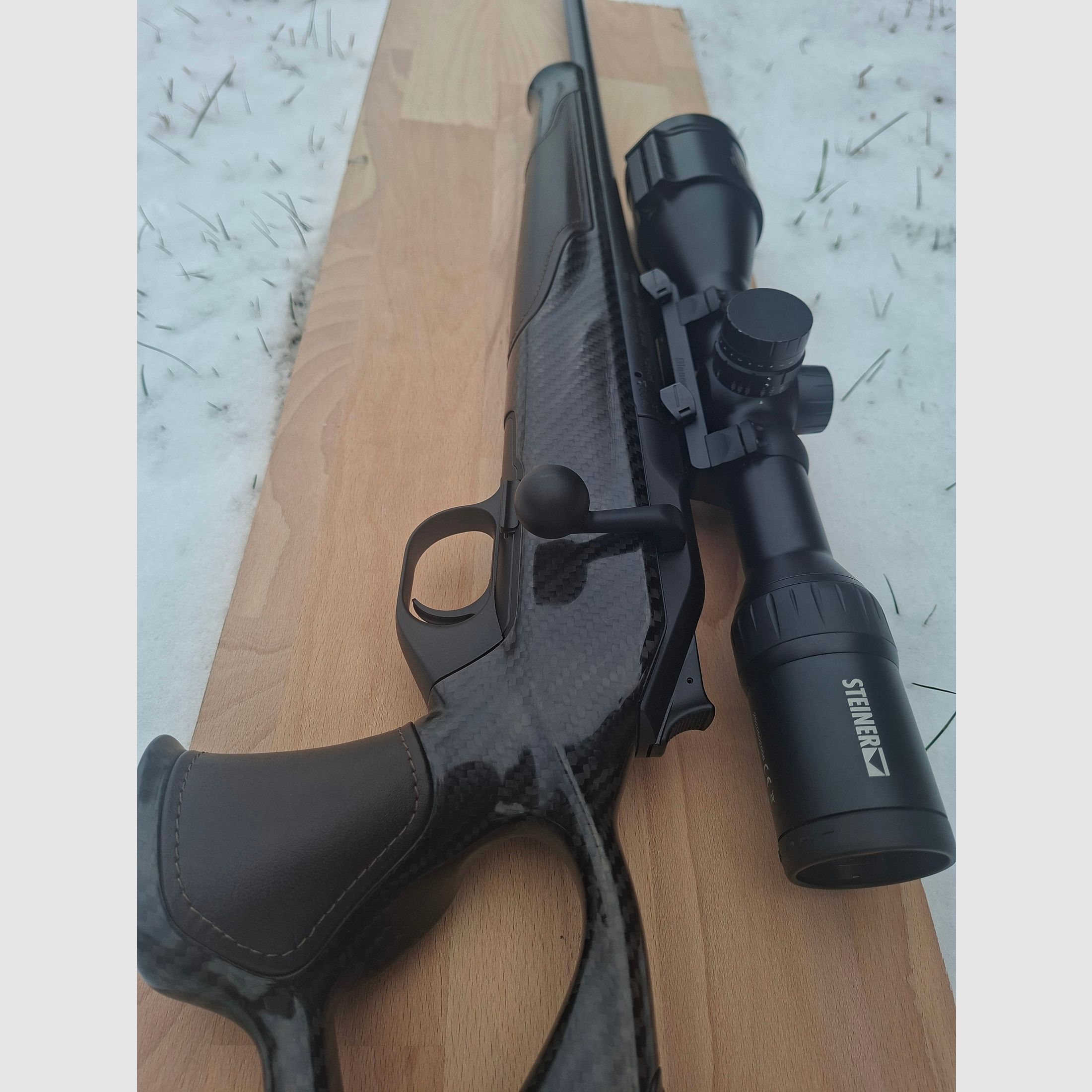 Blaser R8 Carbon Success links