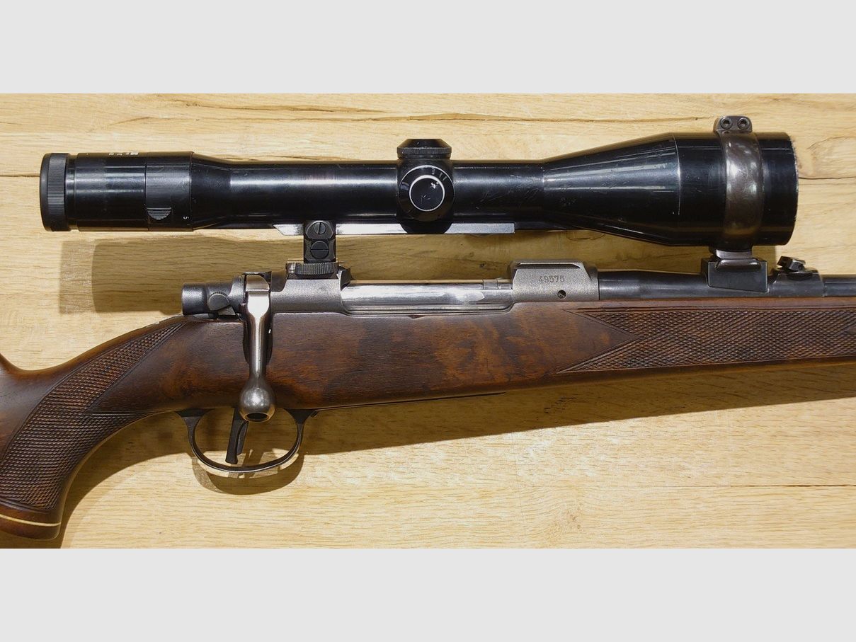 Fucile a ripetizione Brünner Mod. ZKK 600 Cal. 8x57IS Zeiss Diavari 2,5-10x52
