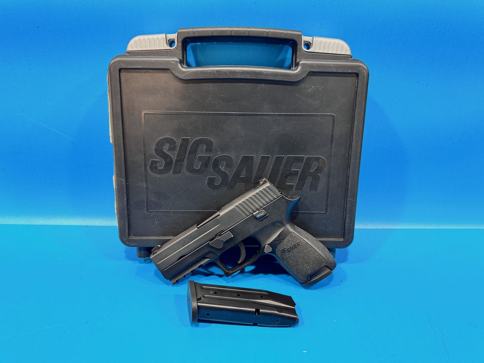SIG SAUER P250, image 3 of 5