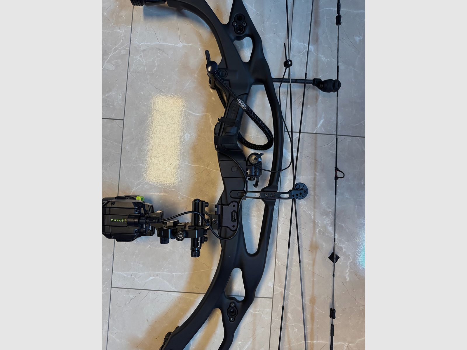 Hoyt Carbon RX-7 Ultra mit Garmin Xero A1i Pro – Top Zustand