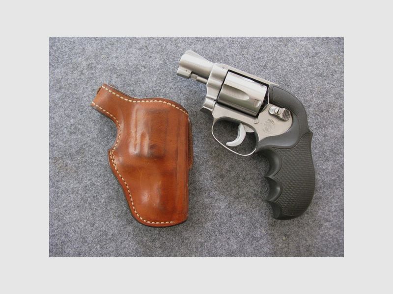 Smith & Wesson - Taurus