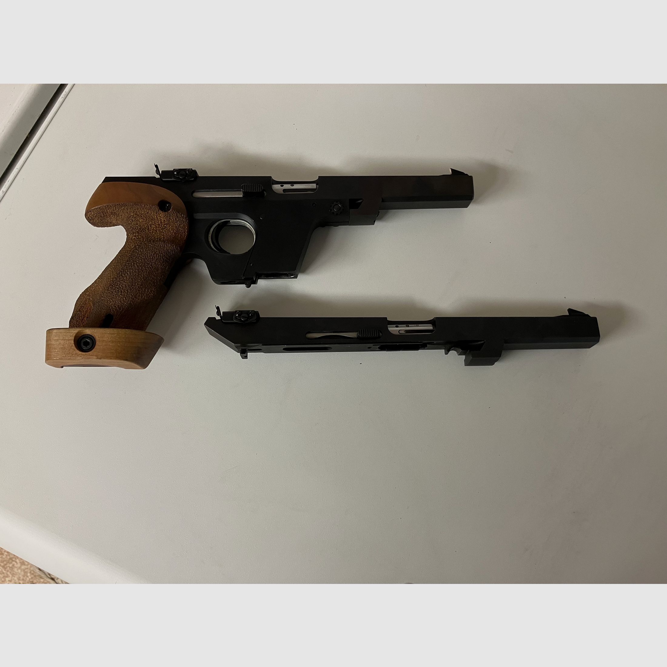 Walther GSP .22 lfB mit Wechselsystem .22 kurz, Bild 3 von 3