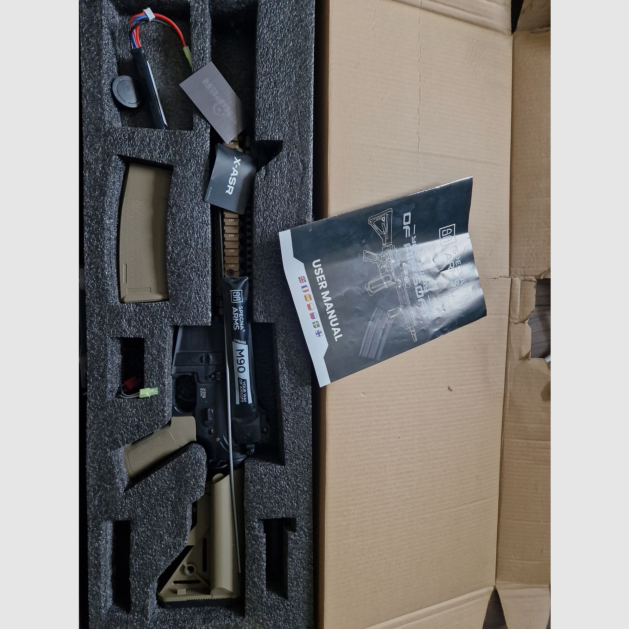 Daniel defense Mk18 Specna Arms SA-C19 AEG 1.5 Joule con batería