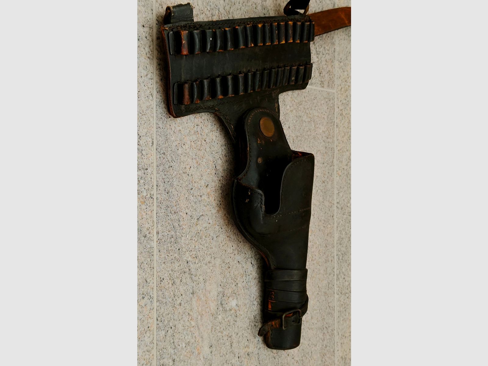 Schouder-bandolier-holster