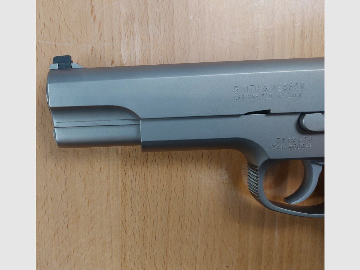 Smith & Wesson, USA Modell 4506-1