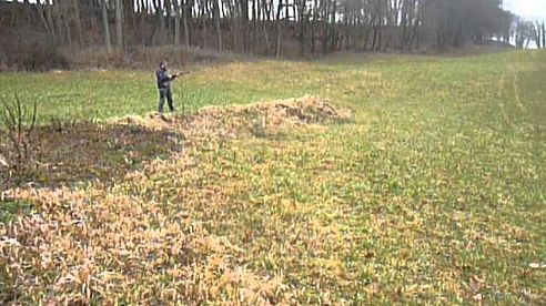 Parson Russell Terrier "Xenni v. Hünfelder Land" sprengt Fuchs bei der Baujagd in Rekordzeit