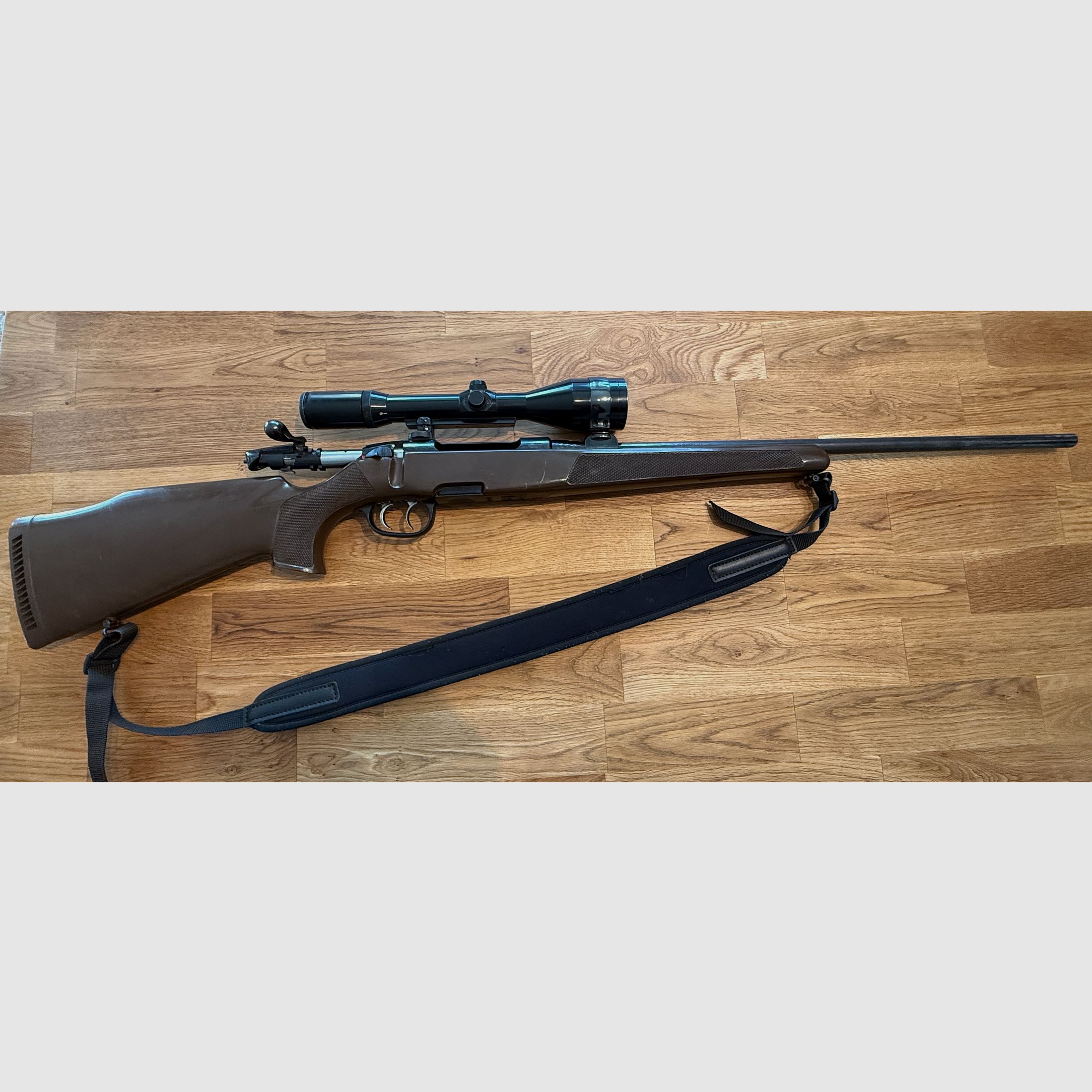 Steyr Mannlicher Mod. M .30-06 con Kahles Helia 4–12x