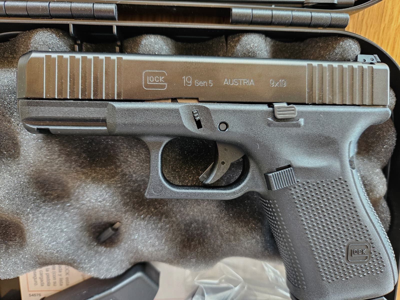 Glock 19 Gen5 FS 9mm, como nuevo con factura