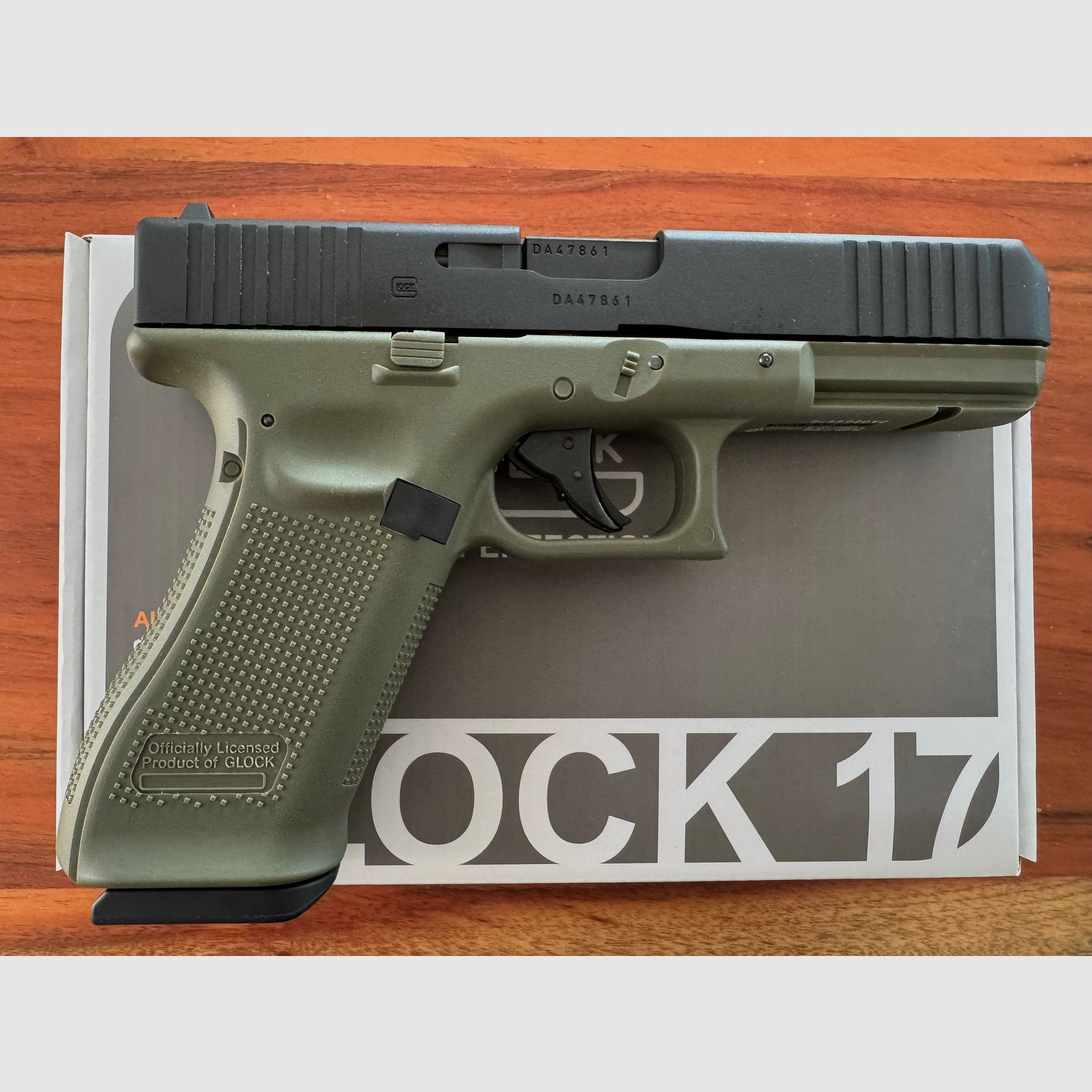 Glock 17 Gen5 Battlefield Green Co2-pistool kaliber 4,5 mm staal BB blowback