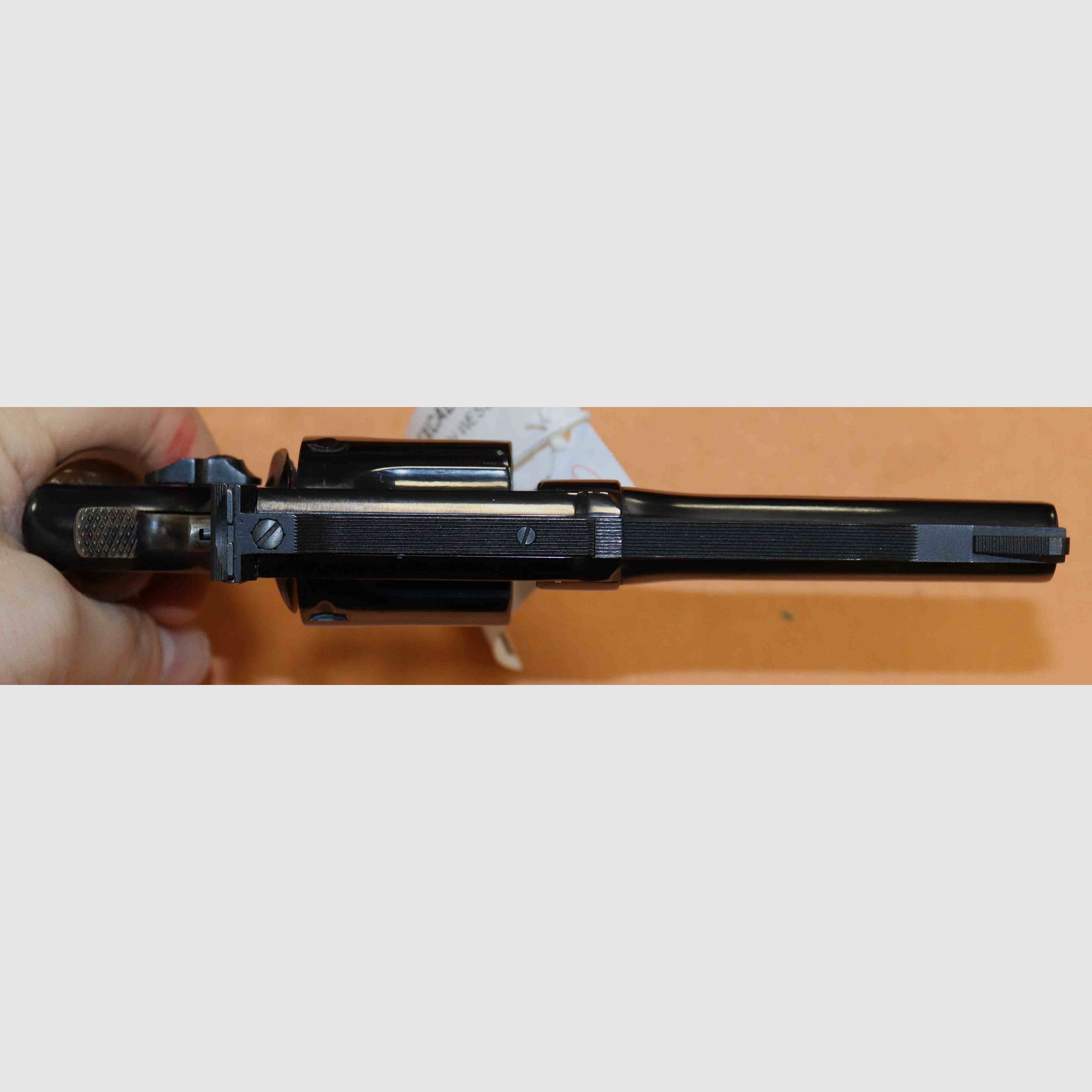 Revolver Smith & Wesson Modello 15-2 Calibro 38 SP, immagine 6 di 6
