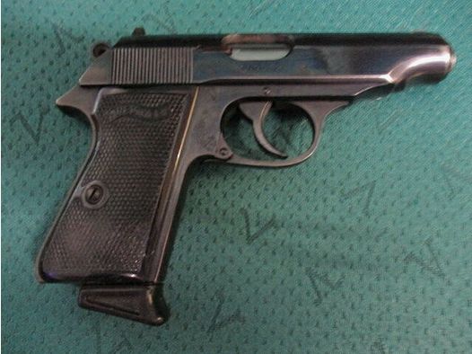 Pistool Walther PP met Niedersachsen-paard 7,65mm overheidswapen PP