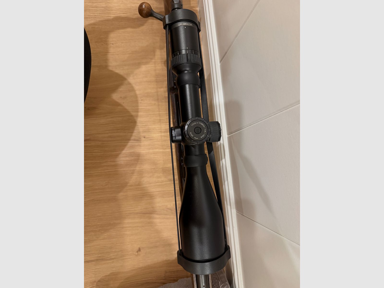 Sauer 101 Artemis .308 Win, mit Zielfernrohr Zeiss Victory HT 3-12x56, Schalldämpfer A-TEC 119 HERTZ